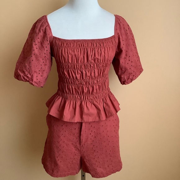 MEXX 2-Piece Smocked Peplum Eyelet Puff Sleeve Shorts Set Size M - Picture 2 of 16